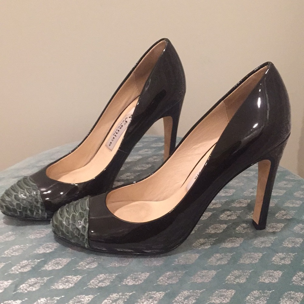 Beautiful La Fenice Leather Heels! Made in Italy!